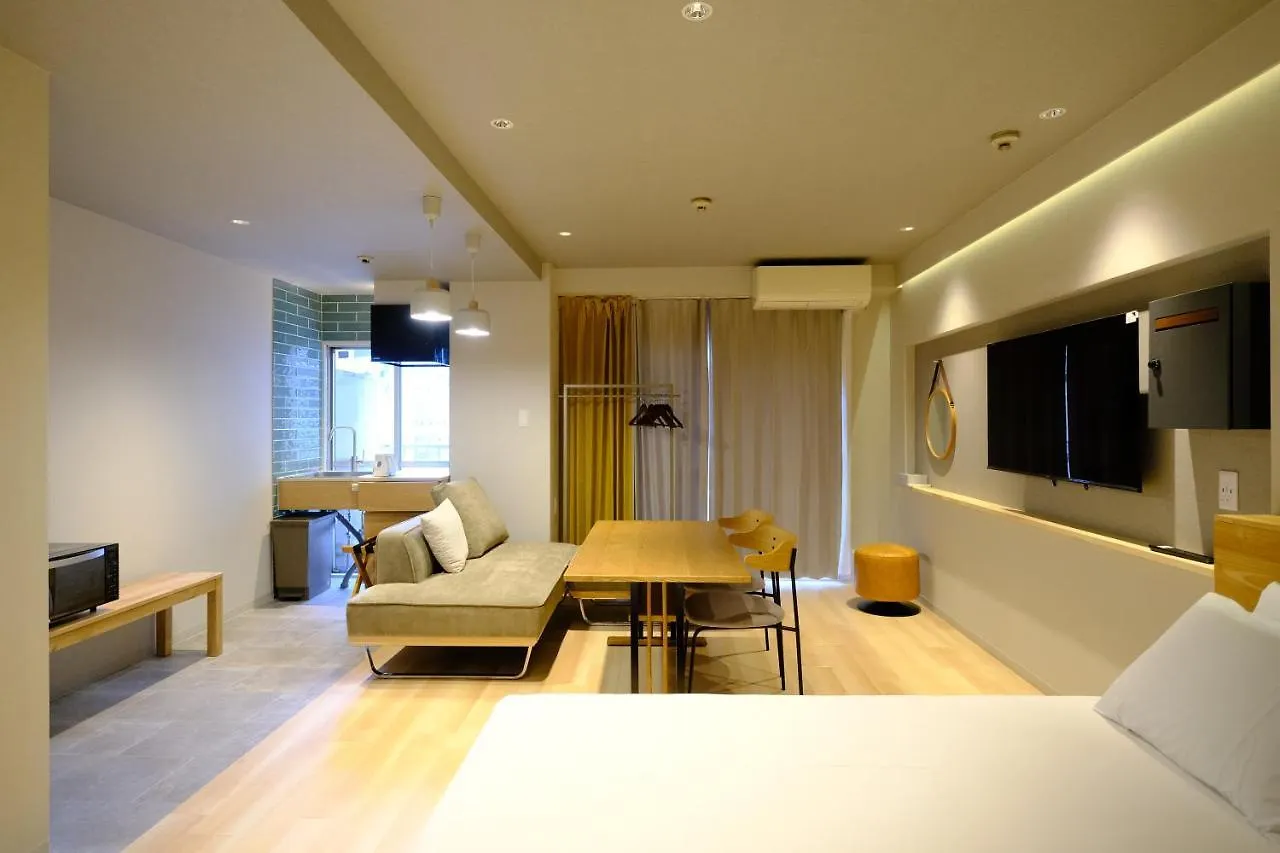 Namba Hara Apartment Osaca Japão