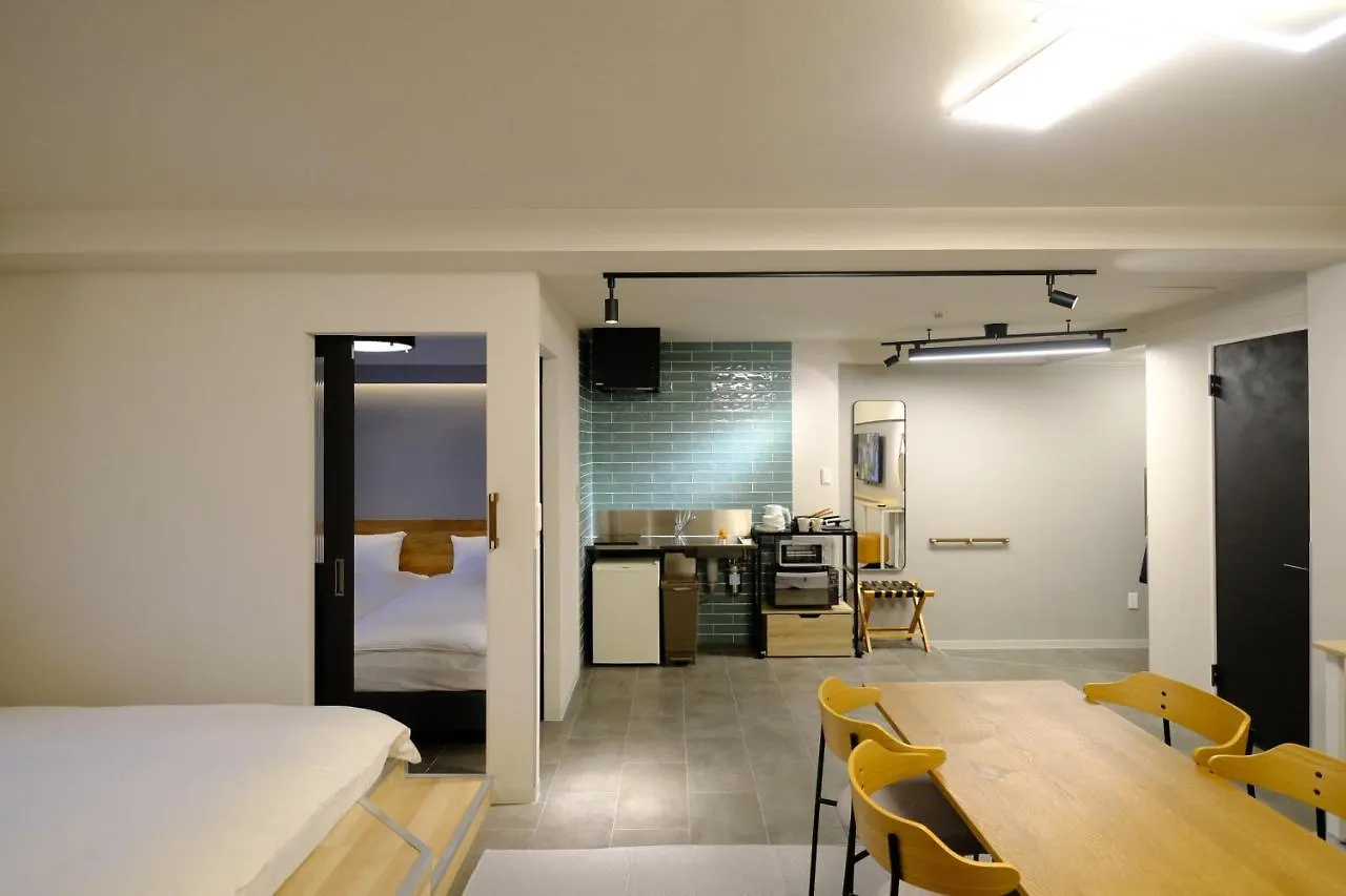 Namba Hara Apartment Osaca